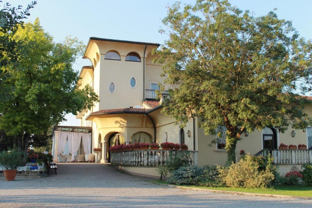 Villa Belvedere 1849 Misano di Gera dʼAdda Esterno foto