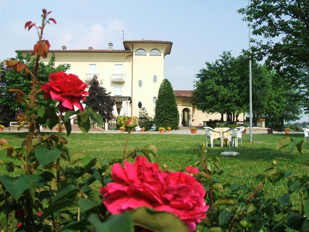 Villa Belvedere 1849 Misano di Gera dʼAdda Esterno foto