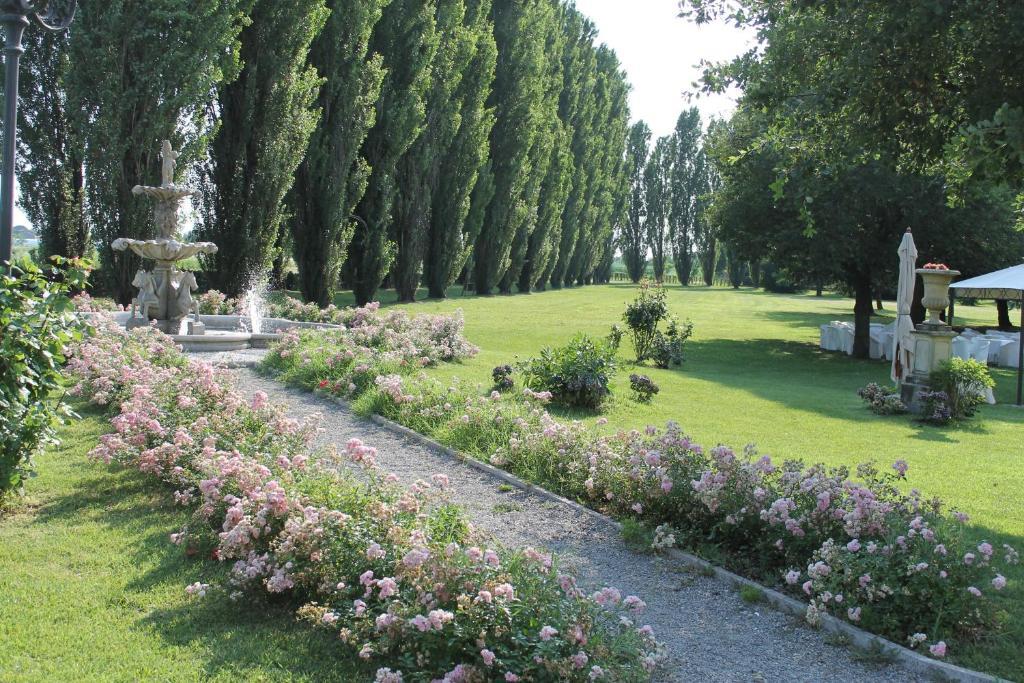 Villa Belvedere 1849 Misano di Gera dʼAdda Esterno foto
